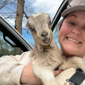 Meet your Posher, Katy